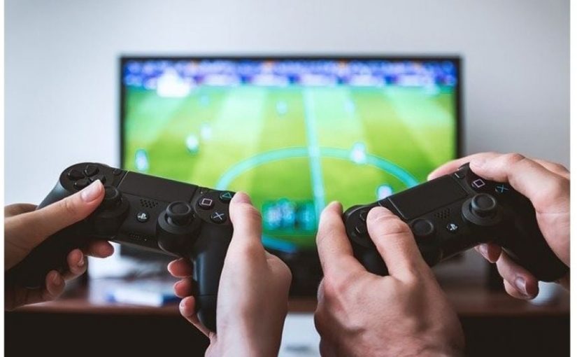 Perkembangan Game Online di Era Digital dan Dampaknya bagi Generasi Modern